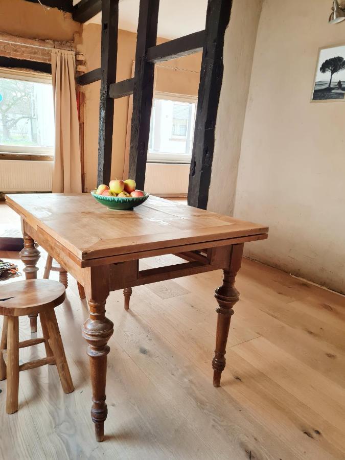 Kleines Fachwerkhaus Im Herzen Von Lemgo Fuer Individualisten Exterior foto